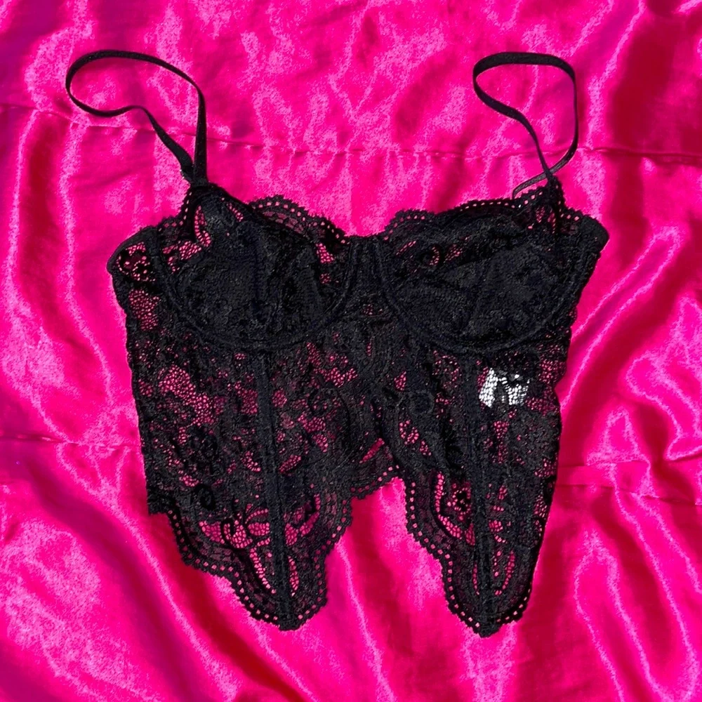 New Dark Angel Top 🖤 - Picture 1 of 2